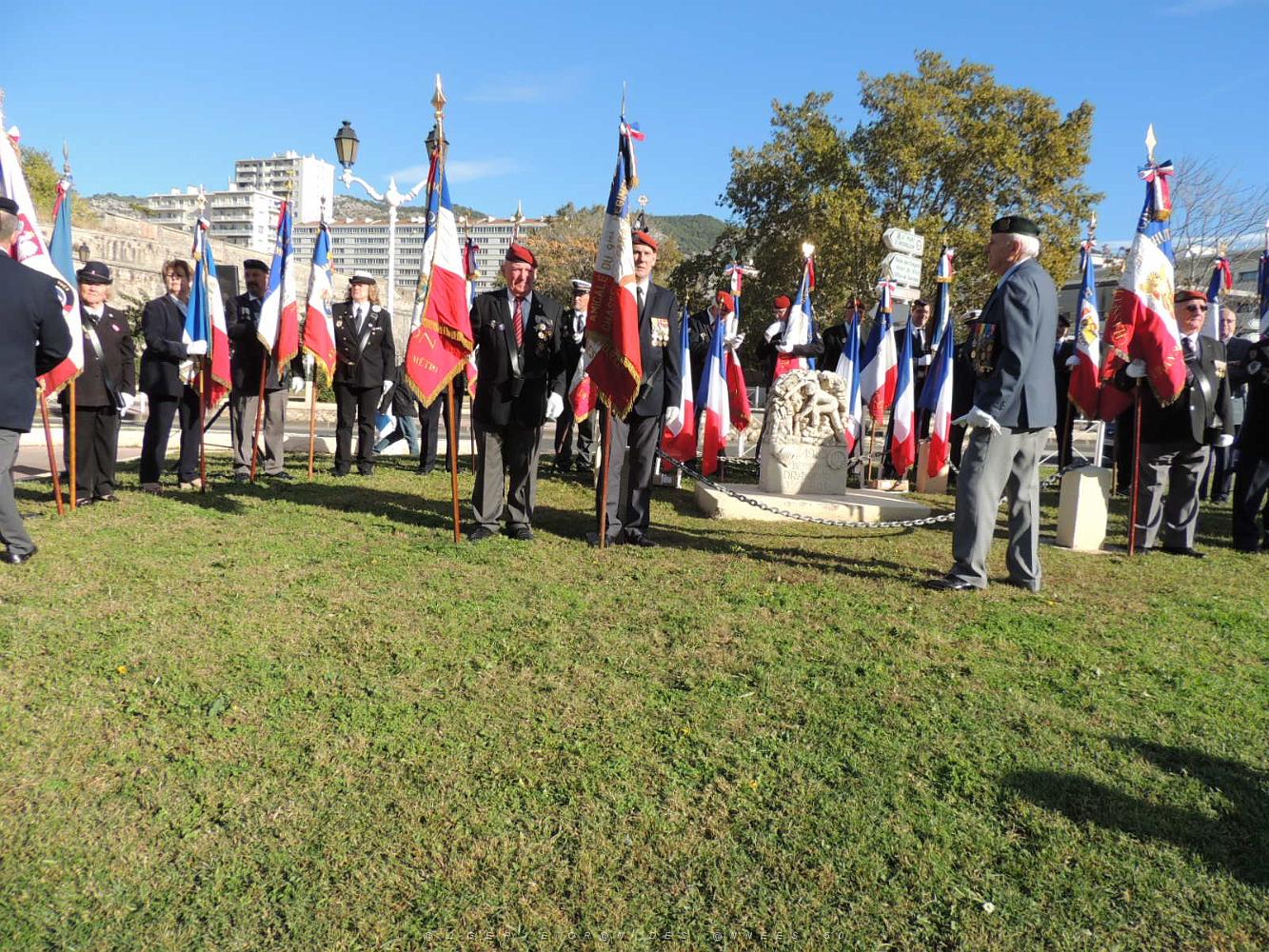2017 10 23 TOULON 35 EME ANNIVERSAIRE  ATTENTAT DU DRAKKAR (22).JPG -           